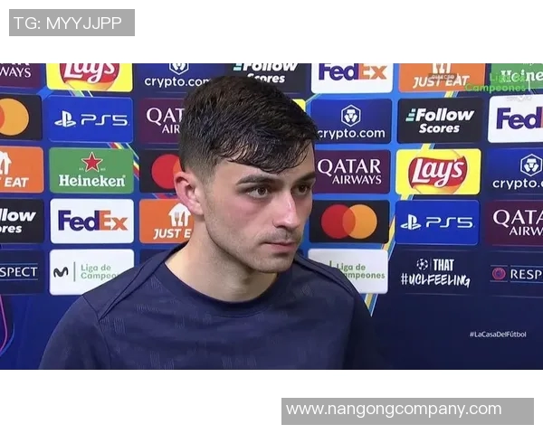 佩德里因肠胃炎缺席训练拉菲尼亚完成部分训练状态良好