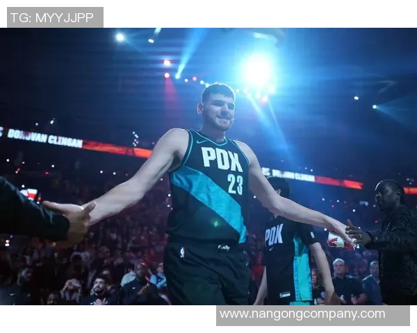 开拓者官方推特分享克林根本赛季五场比赛精彩数据双双齐飞得分篮板全能表现