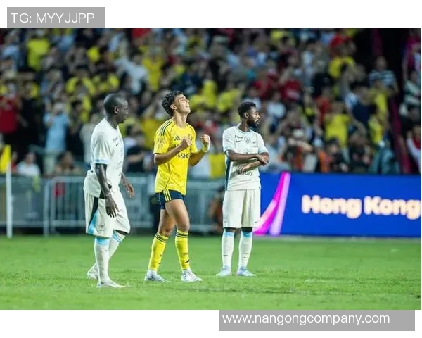 利雅得胜利与赛哈特海湾首发阵容揭晓C罗菲利克斯马内领衔出战