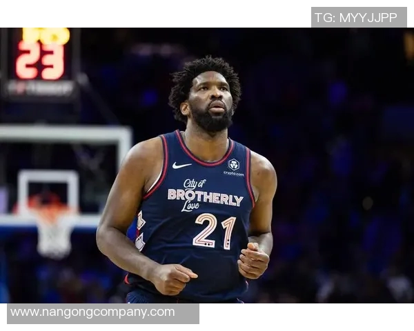 恩比德腿部力量恢复显著今日成功参与跳球展现积极进展