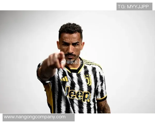 达尼洛回顾转会期选择弗拉门戈的原因重在追求冠军而非金钱 达尼洛回顾转会期选择弗拉门戈的原因重在追求冠军而非金钱