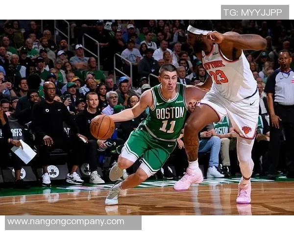 小卡状态回暖全场最高得分24分并贡献8篮板4助攻1抢断1盖帽 小卡状态回暖全场最高得分24分并贡献8篮板4助攻1抢断1盖帽