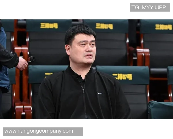 杨毅谈姚明在火箭时期遭遇嘲笑强调中国孩子需要关爱与支持